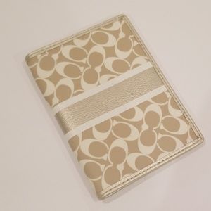 Coach Silver/Light Khaki/Gold Passport Cover